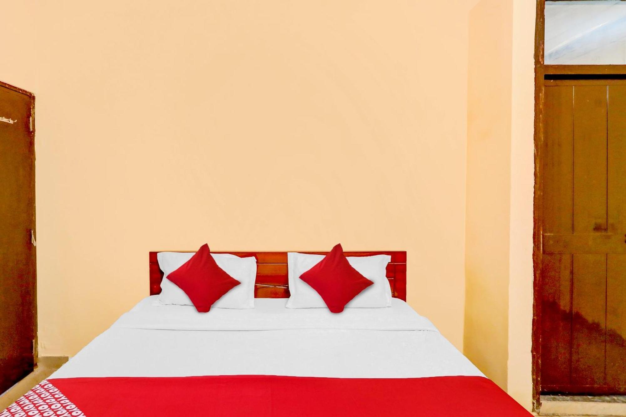 Hotel O Pari Hotel Ghaziabad Dış mekan fotoğraf